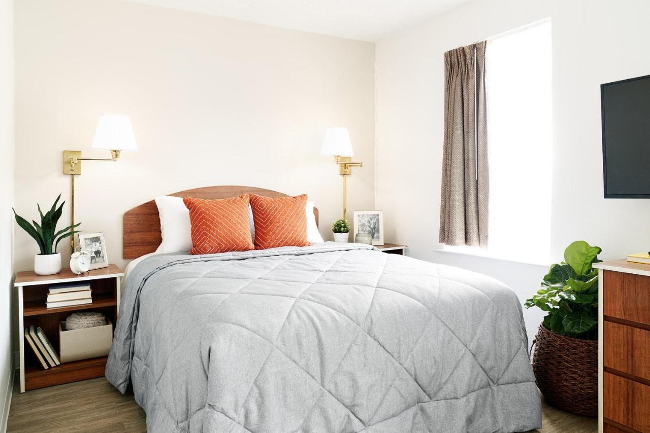 Intown Suites Extended Stay Lewisville Tx Valley View Dr Exterior foto